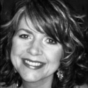 Meet your Posher, Debi